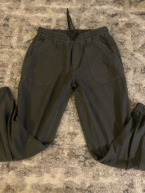 Athleta farralon joggers